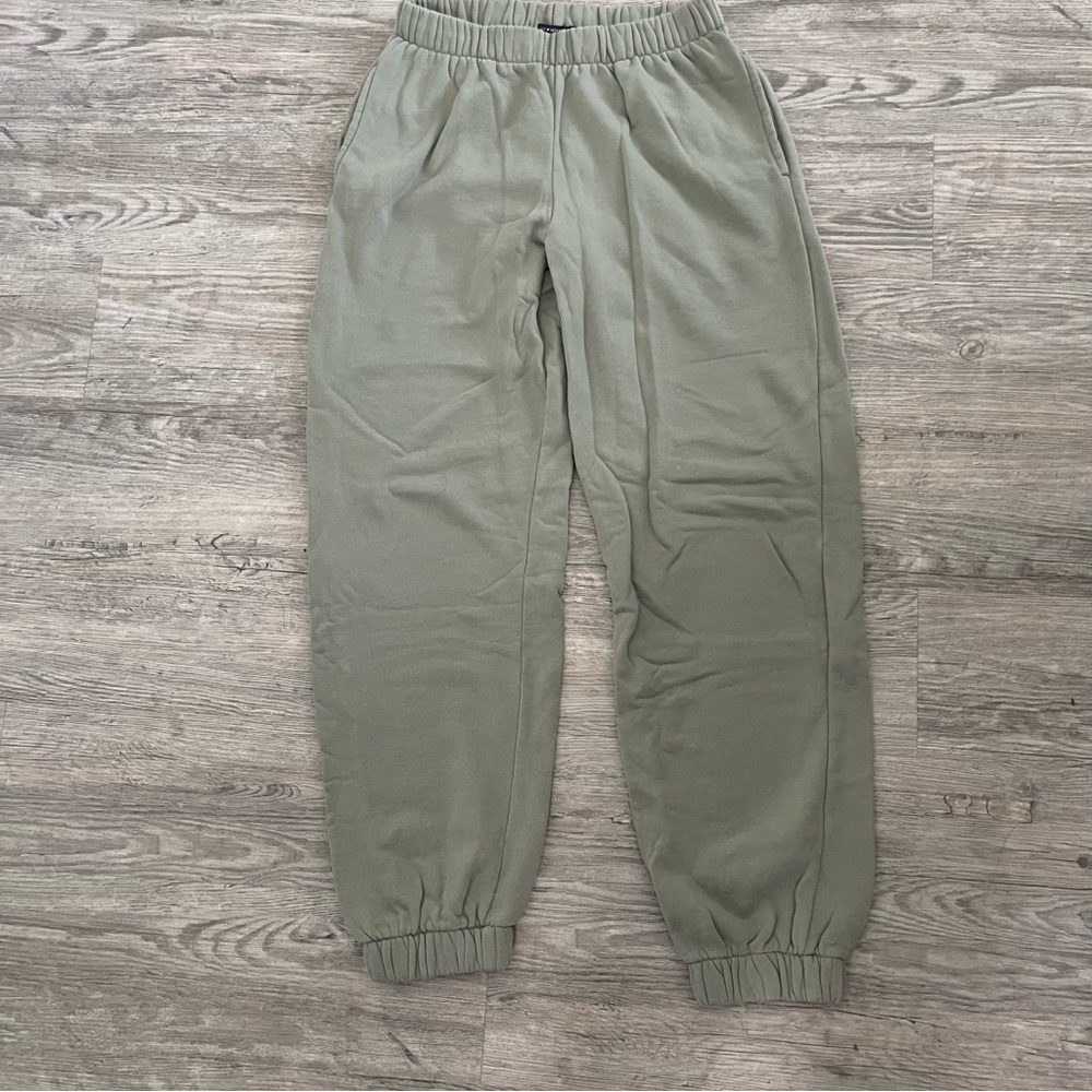 Brandy Melville Rosa Cotton Sweatpants